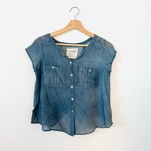 We The Free Blue Short Sleeve Button Down Blouse